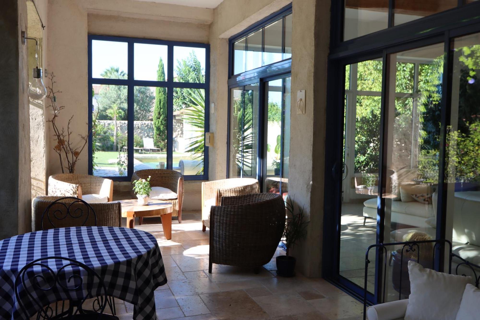 Bed and Breakfast Aux Pots Bleus Nissan-lez-Enserune Exterior foto
