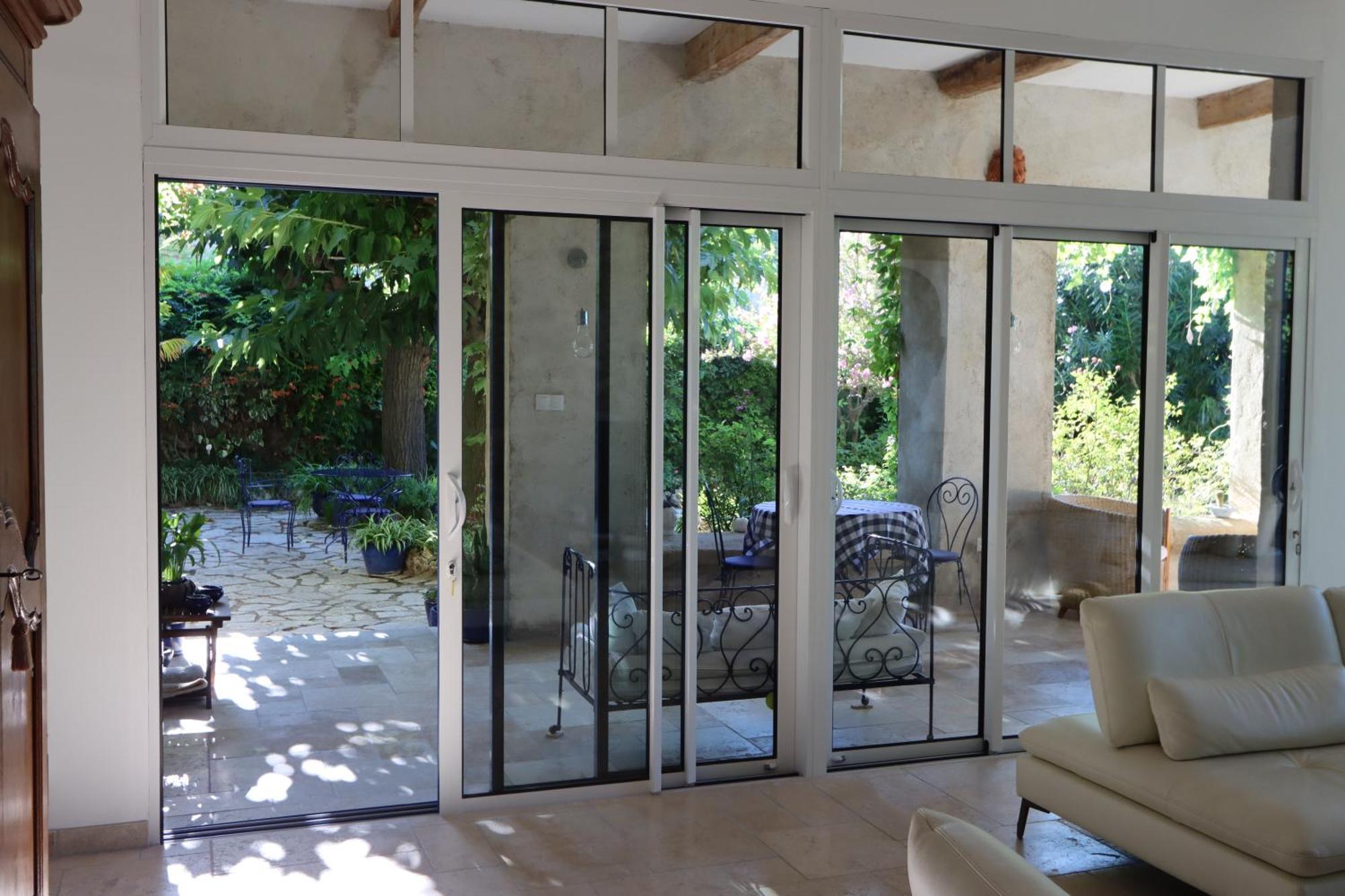 Bed and Breakfast Aux Pots Bleus Nissan-lez-Enserune Exterior foto
