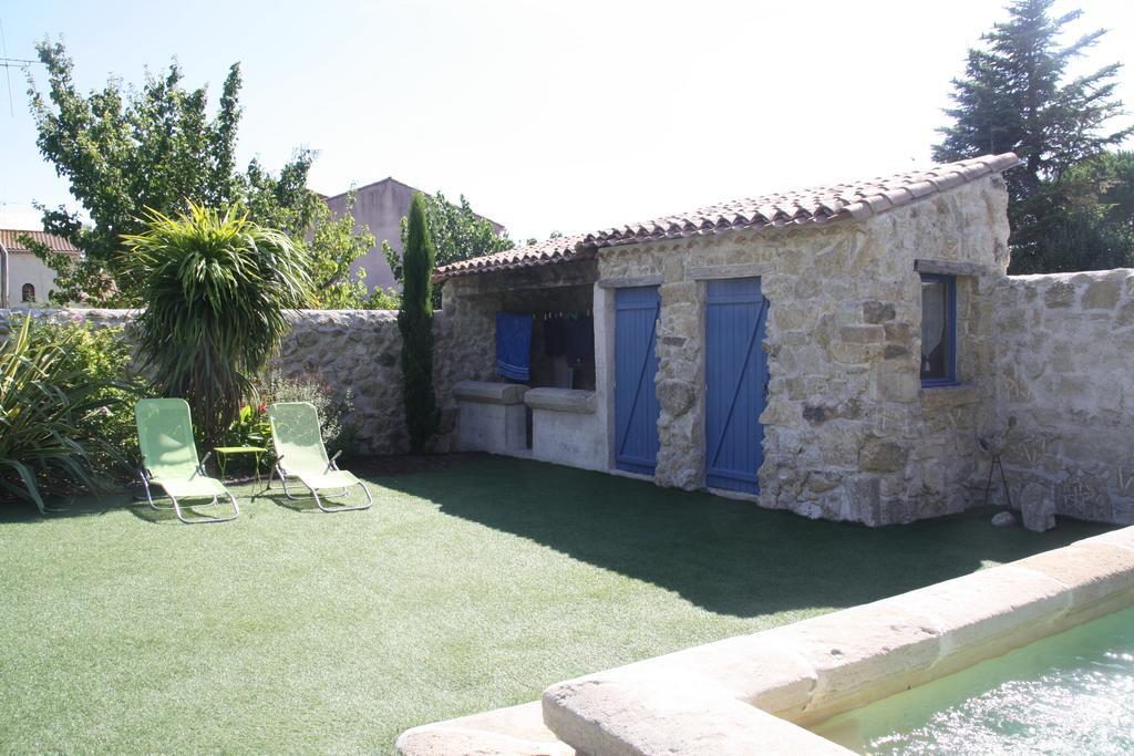 Bed and Breakfast Aux Pots Bleus Nissan-lez-Enserune Exterior foto